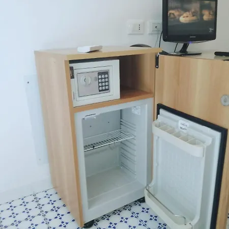 Camere e appartamenti con ingresso indipendente Hotel Le Terrazze-3